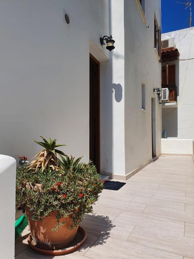 Mevi Apartments Naxos City Buitenkant foto